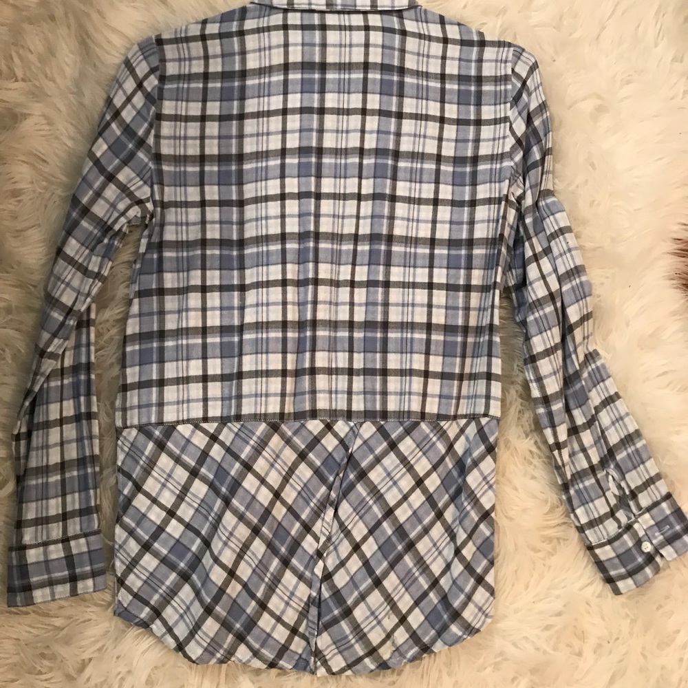 Splendid Button Down Size Small - image 3